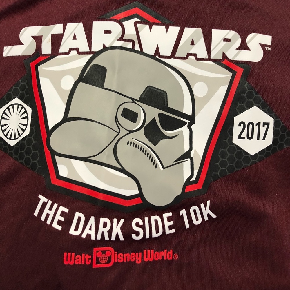 new 2017 Disney Star Wars 10k race T-shirt